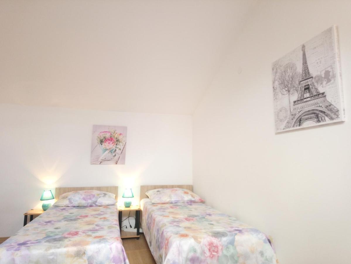 Apartments Alyssa Ičići Dış mekan fotoğraf